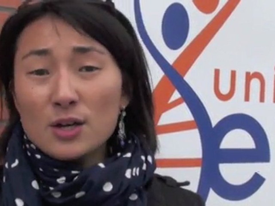 Enora Hamon pour la Confédération étudiante oct 2011