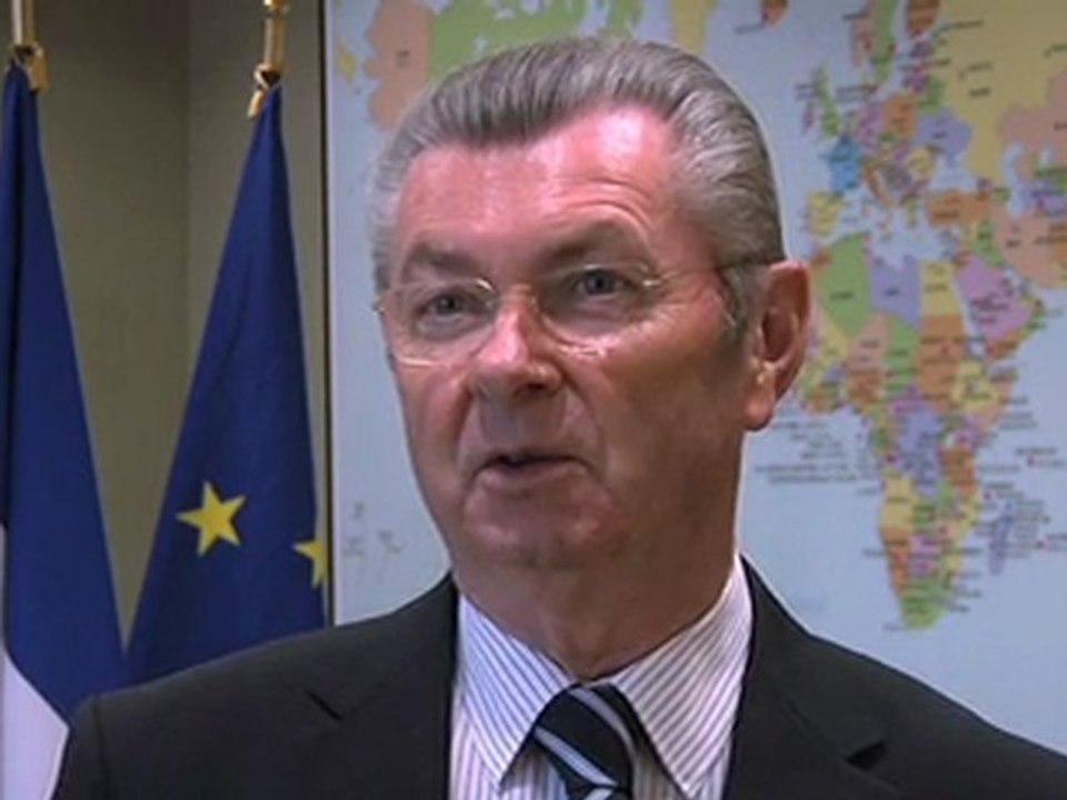 Les enjeux du G20 sur le développement : entretien avec Henri de Raincourt (20.10.11)