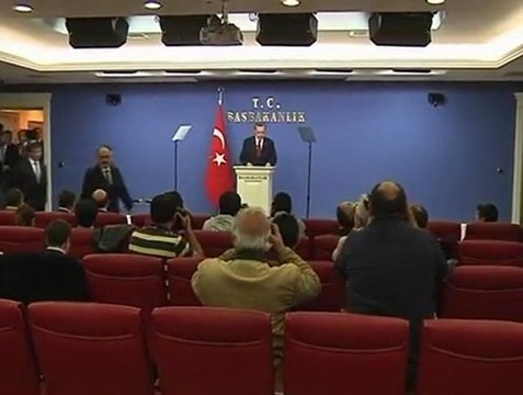 Kurdish rebels kill 24 Turkish soldiers