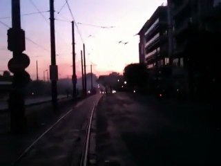 Διμοιρίες των ΜΑΤ στις στήλες Ολυμπίου Διός