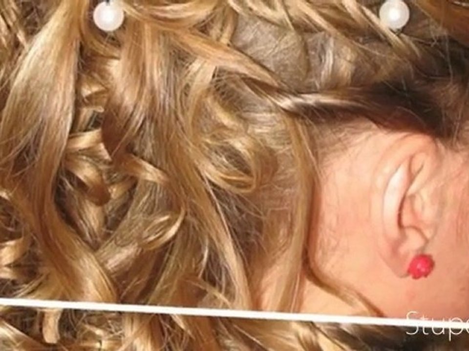 Essai Chignon boucles et perles - Rennes juillet 2011