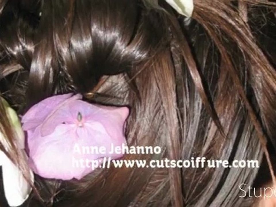 Mariée chignon avec fleurs - 010907 - Mariage Rennes
