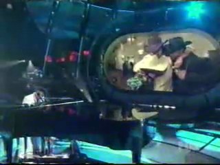 Daniel Powter on American Idol - Bad Day (2006)