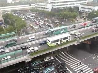 00022 Trafic Caoyang Road