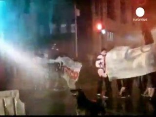 Şili öğrenciler kongre oturumunu bastı