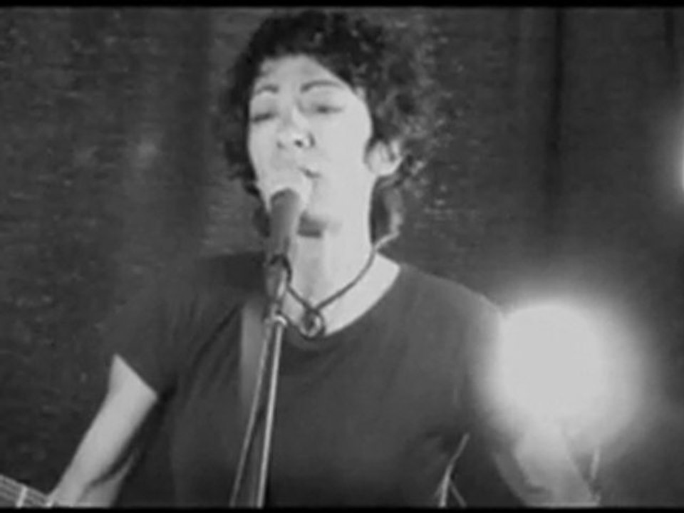 Vidéo Concert Nély L. (Auteur-compositeur-interprète)