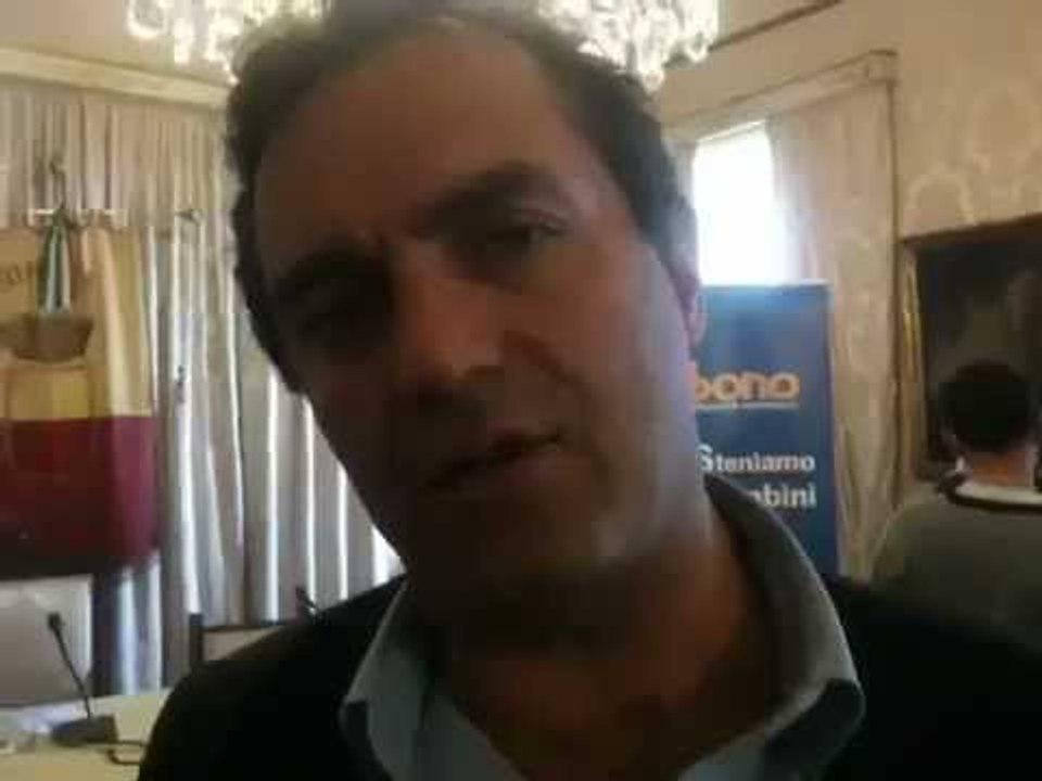 Napoli - Stop delle radioterapie al Pascale, la solidarietà di de Magistris