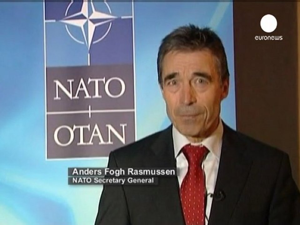 With Gaddafi dead, Libyans promised help in rebuilding