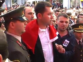 KADİRLİ ŞEHİDİNİ UĞURLADI