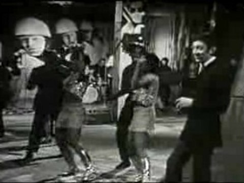 Serge Gainsbourg-dents de lait