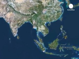 Thailand floods displace more than 100,000