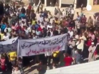 Kaddafi'nin ölümü Suriyelilere cesaret verdi