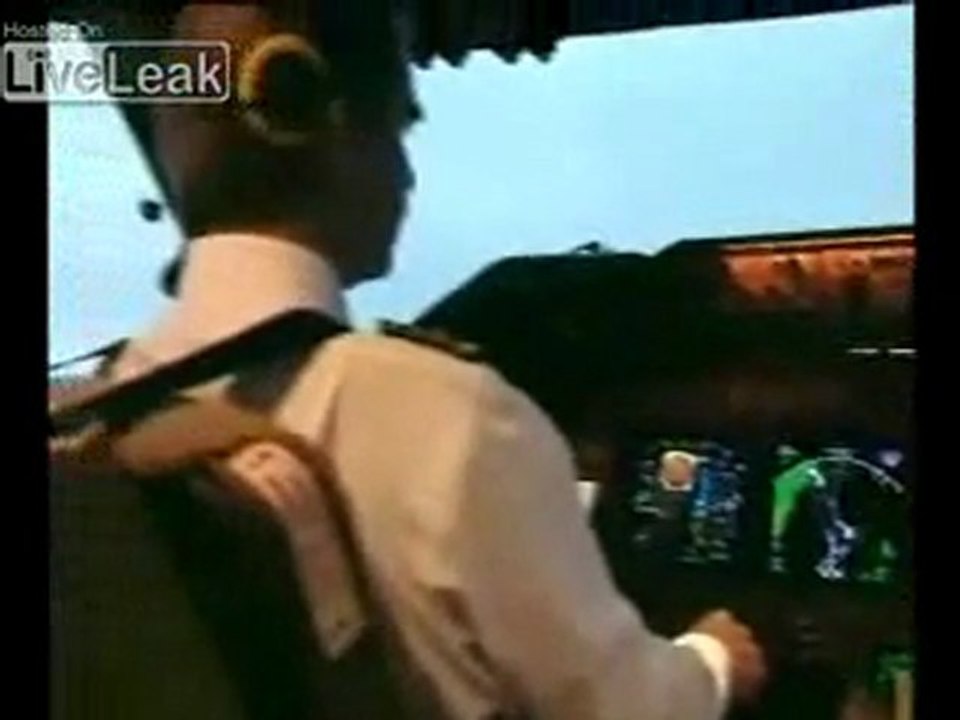 cathay pacific 747-400 cockpit view takeoff from london heathrow