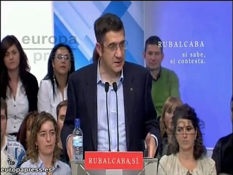 López y Rubalcaba se reúnen tras el cese de ETA