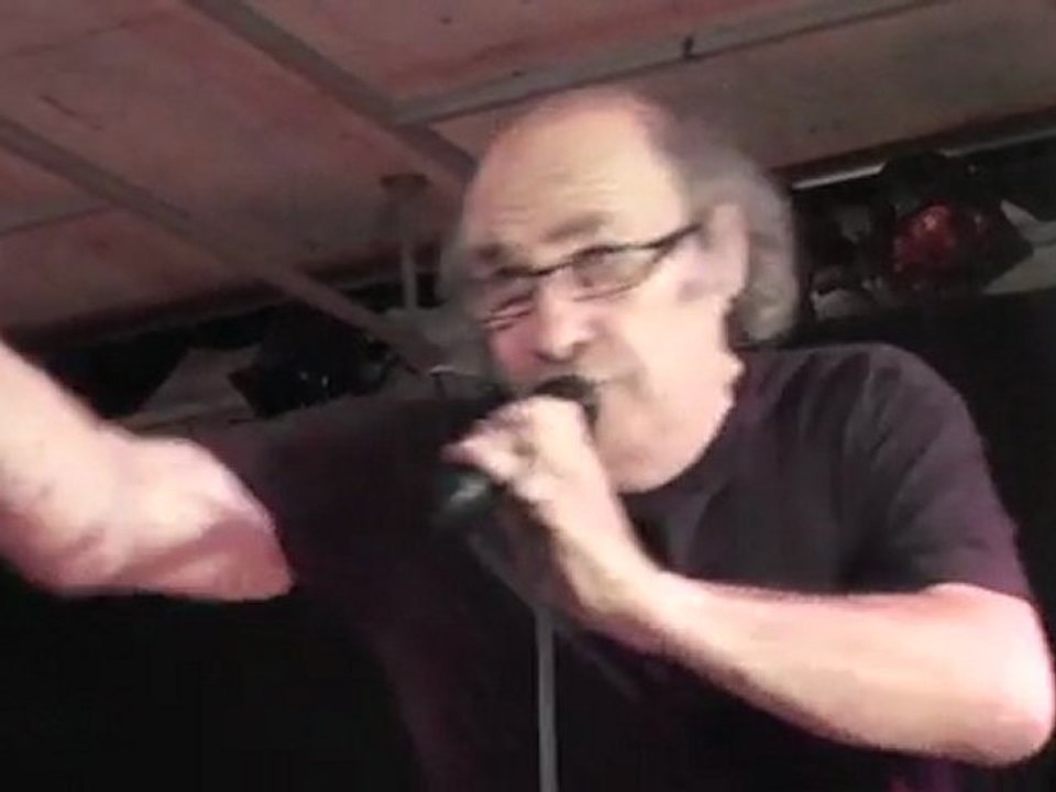 NATIONALISTE DE MON CUL TU ME FAIT GERBER