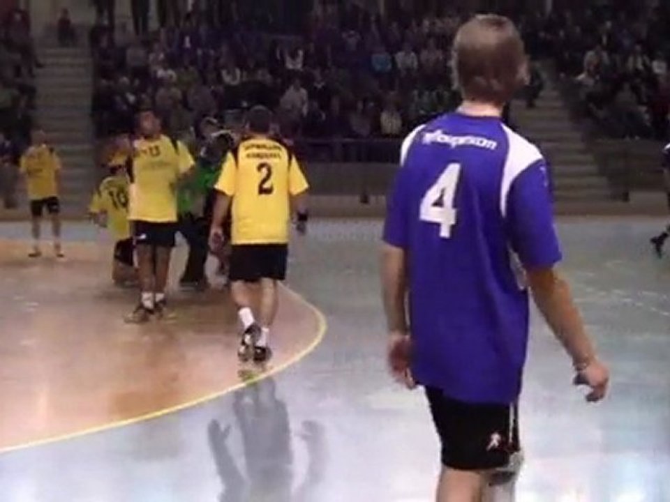 mon05.com Hand Gap Vitrolles