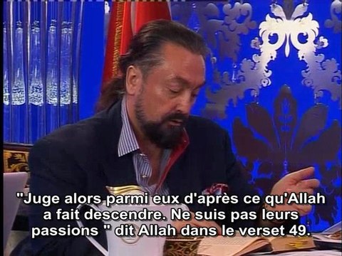 Des explications de la Sourate Al-Maidah - Notre Prophète (pbsl) gouvernait les Juifs avec l'original de la Torah et les Chrétiens avec l'original de l’Evangile