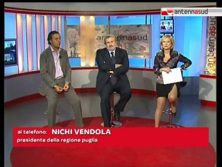 TG 21.10.11 "I black bloc sono barbari", Vendola aggredito