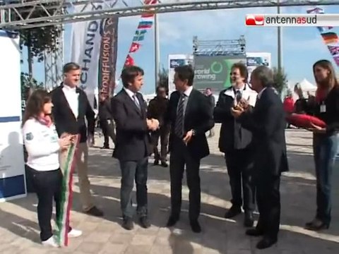 TG 21.10.11 Al via a Bari i mondiali di Coastal Rowing