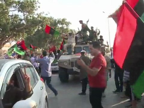 Le Journal vidéo du dimanche 23 octobre 2011, édition de 18H00.