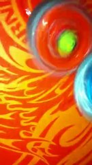 Combat beyblade : Flemm Byxis vs Heart Girafa