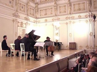 ПЯРТ. «Моцарт – адажио» для скрипки, виолончели и фортепиано (Илья Иофф, Алексей Массарский, Алексей Гориболь)