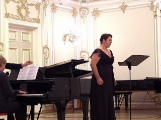 АРЕНСКИЙ. «Разбитая ваза». Олеся Петрова (меццо-сопрано), Алексей Гориболь (фортепиано)