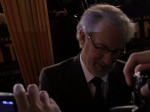 Avant première mondiale de Tintin à Paris avec Steven Spielberg (tapis rouge)