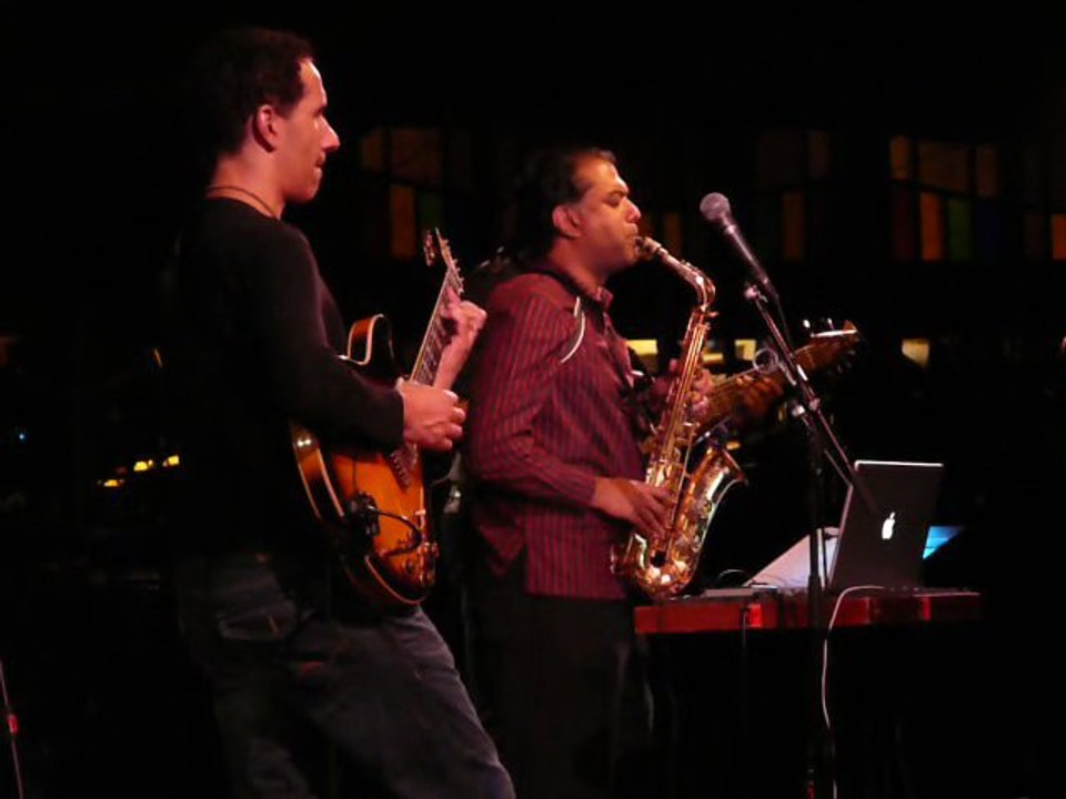 Rudresh Mahanthappa David Gilmore Damion Reid Rich Brown Jazz toulouse france midi pyrénées musique music