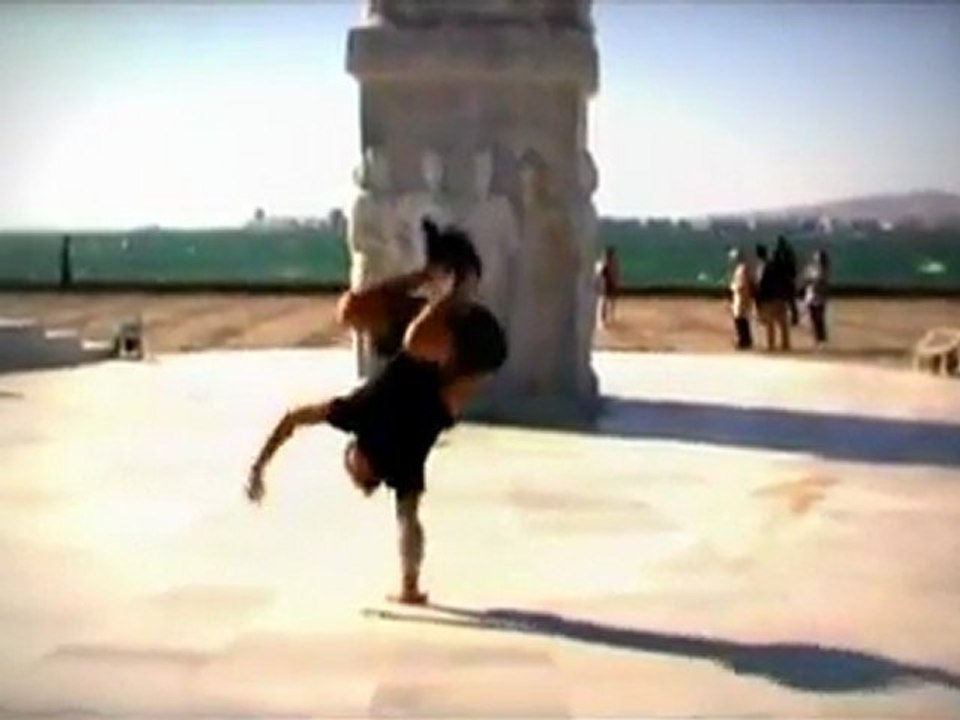 Bboy Doji ( Hand Hops )