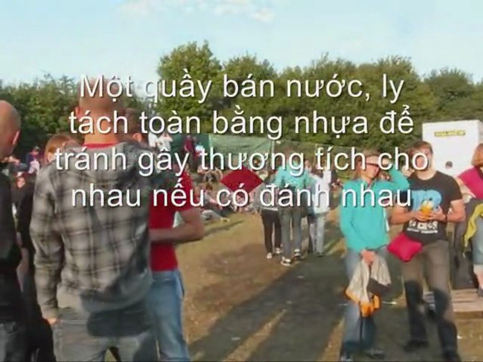 Mười sáu trăng tròn - Minh Châu (Donauinselfest - Wien)