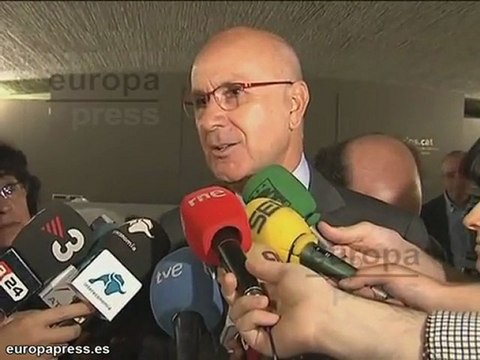 Duran ve difícil unidad en pacto fiscal en Madrid