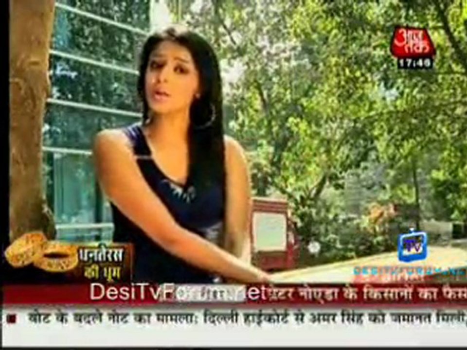 Movie Masala [AajTak News] - 24th October 2011 part2