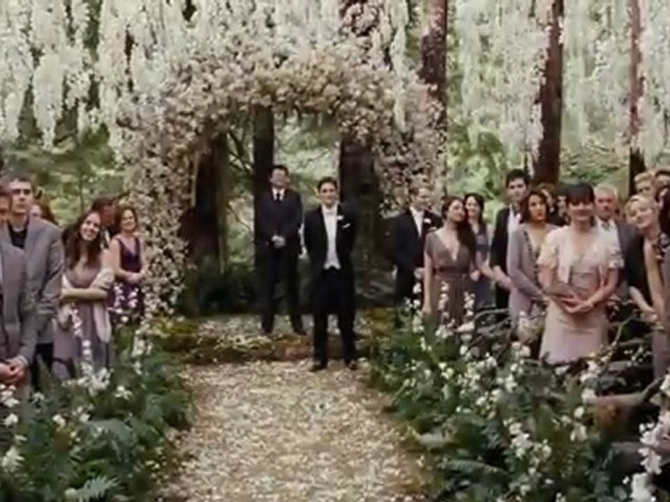 トワイライト・サーガ／ブレイキング・ドーン Part 1』結婚式