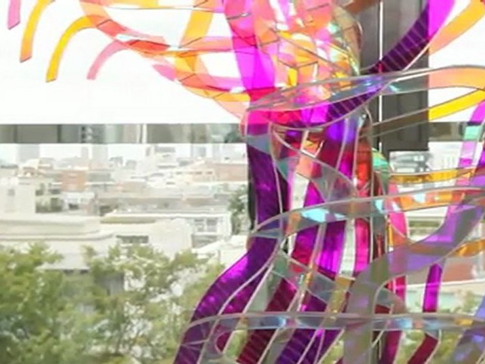Espace LV Tokyo - "Geometry of Light by artist Alyson Shotz" - Making Of
