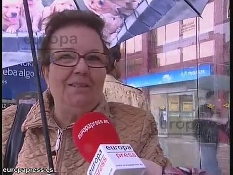 Sevillanos dicen que la lluvia es necesaria