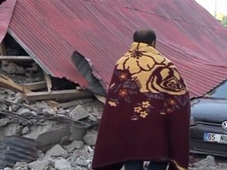 Séisme en Turquie : les recherches de survivants continuent