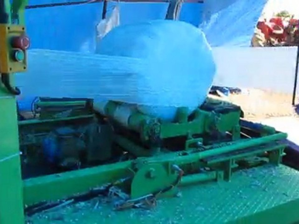 Silaj balya makinesi