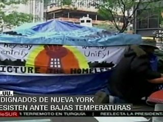 Indignados de Nueva York resisten bajas temperaturas