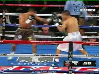 MIKEY GARCIA vs JUAN MARTINEZ