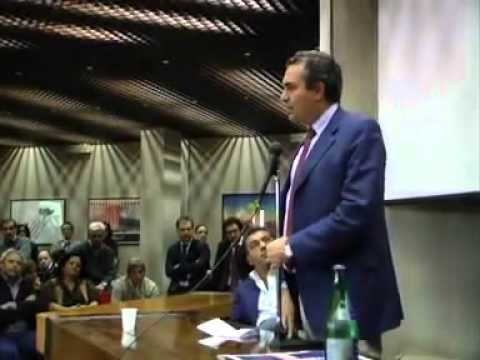 Napoli - Luigi de Magistris per i lavoratori dell'Ansaldo sts