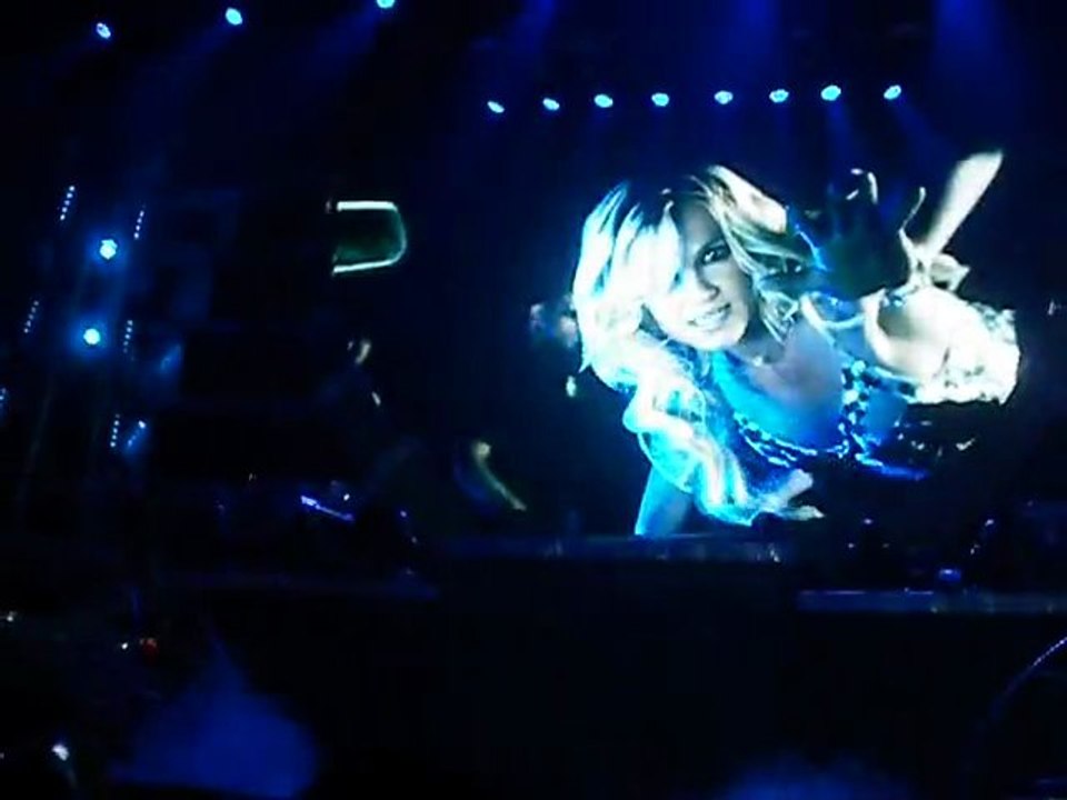 INTRO + ENTREE  BRITNEY SPEARS @ ARENA Montpellier