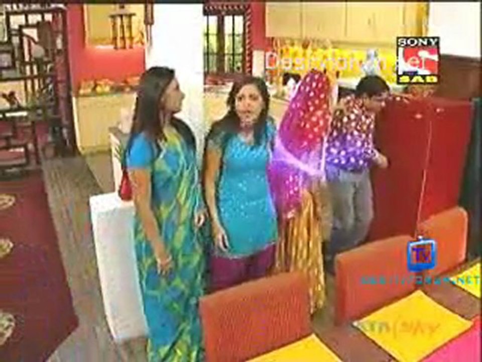 Sajan Re Jhoot Mat Bolo - 25th October 2011 - pt2
