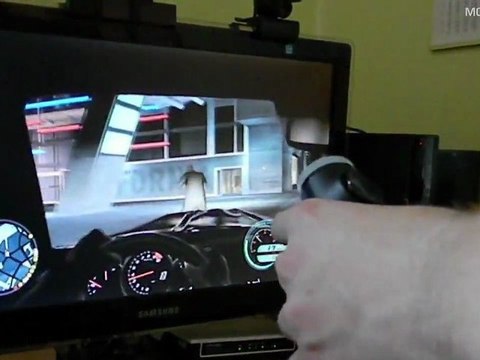 Microsoft Xbox 360 Wireless Speed Wheel with Midnight Club Los Angeles