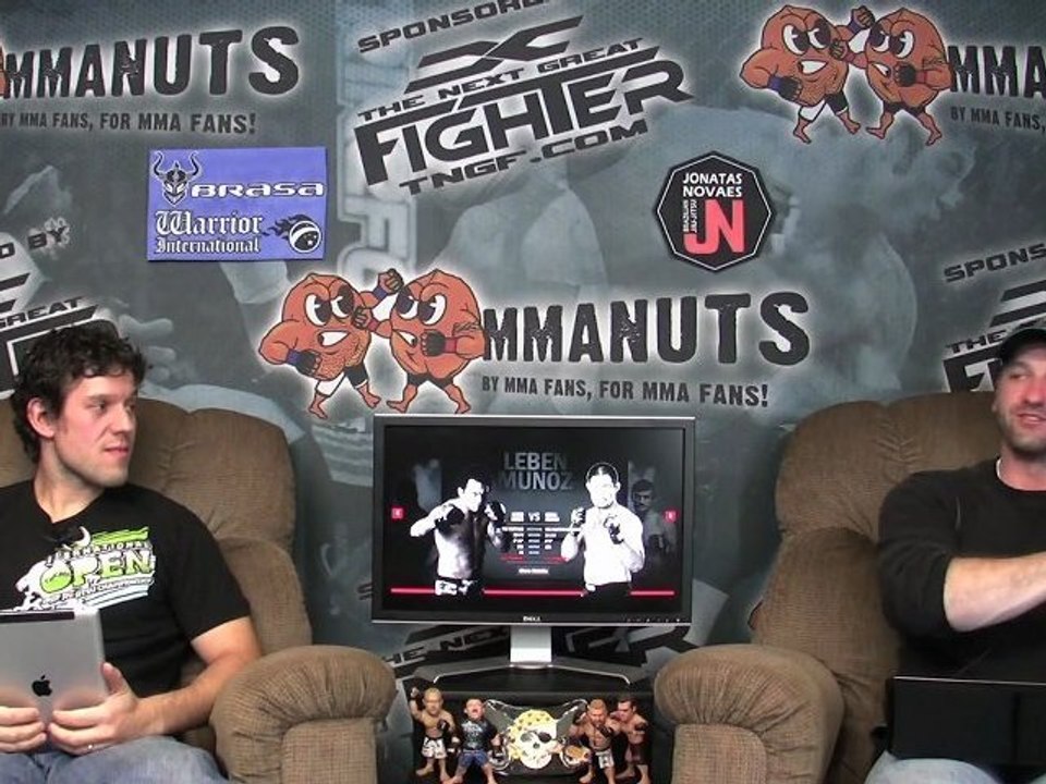 UFC 138: Chris Leben vs Mark Munoz