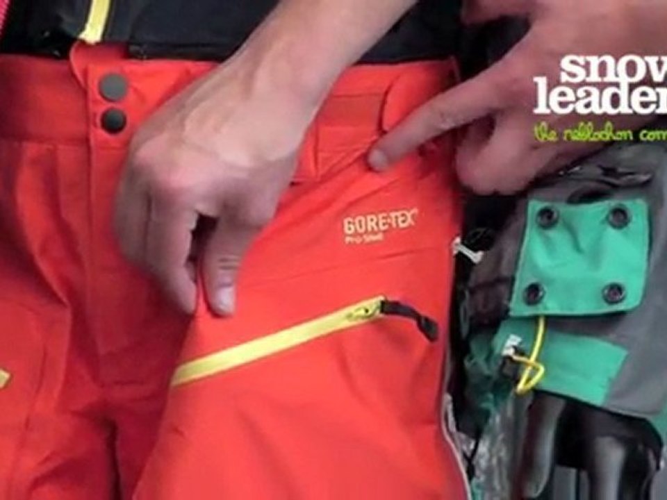 Snowleader présente la tenue Oakley Seth Morrison Signature Serie