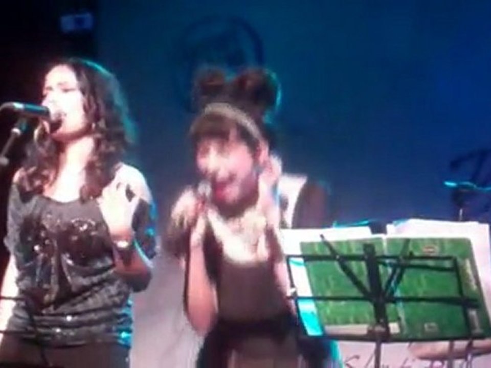 Neha Bhasin's Message for her fans
