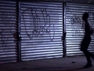 The Dark Side of the sun - Clip 2 - Cinerepublic