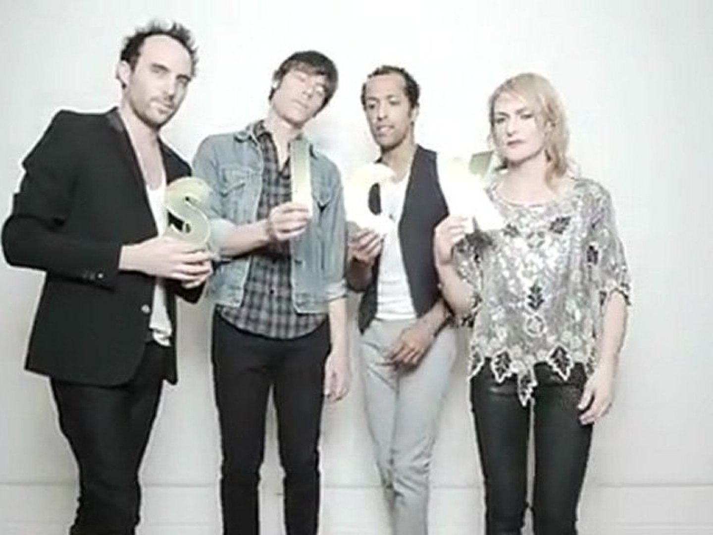⁣Sick Muse [Official Music Video - HD] - METRIC - YouTube