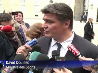Rugby: les joueurs du XV de France reçus par Nicolas Sarkozy